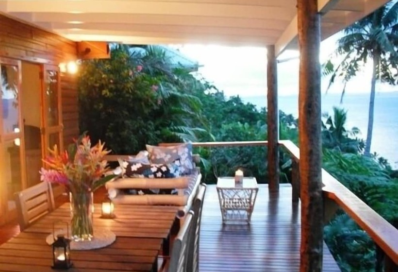 مبيت وإفطار Naveria Heights Lodge