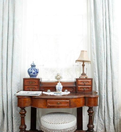 مبيت وإفطار Osler House