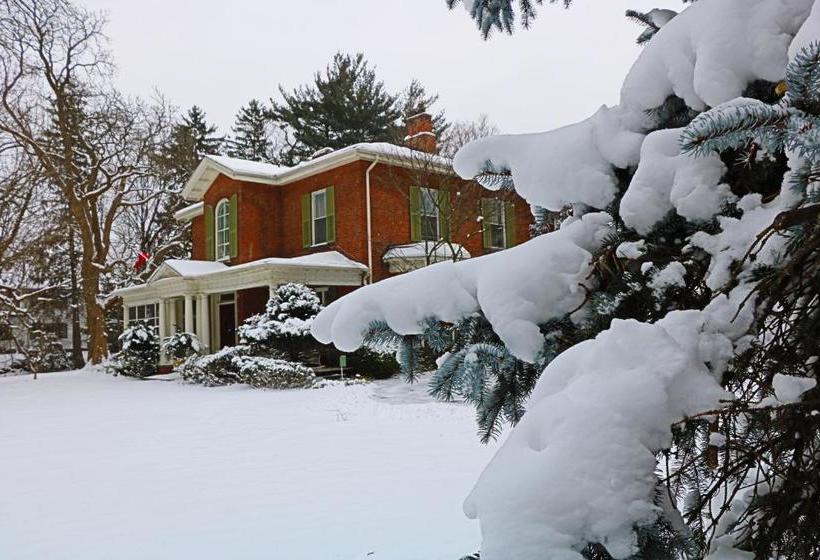 مبيت وإفطار Osler House