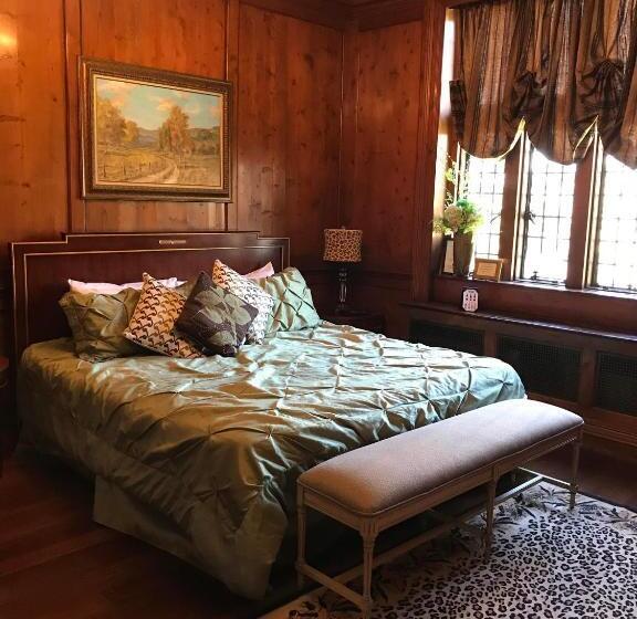 ベッドアンドブレックファースト The Castle At Skylands Manor