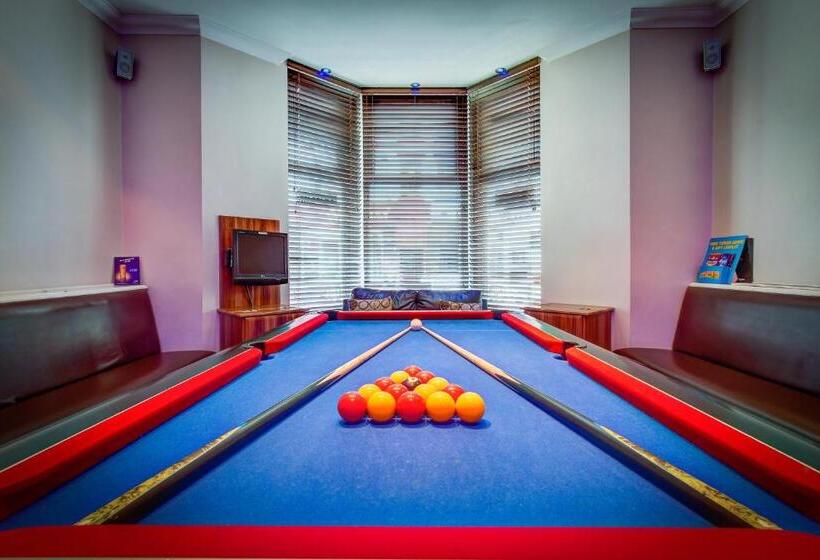 住宿加早餐  The Craimar