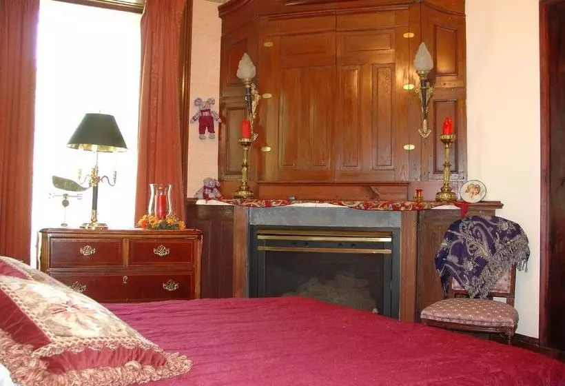 민박 The Doctor's Inn