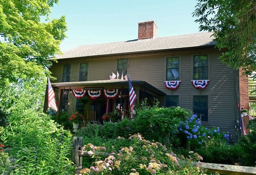 مبيت وإفطار Roseledge Country Inn & Farm Shoppe