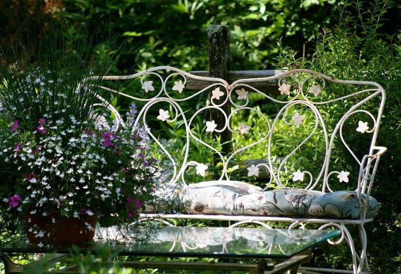 مبيت وإفطار Roseledge Country Inn & Farm Shoppe