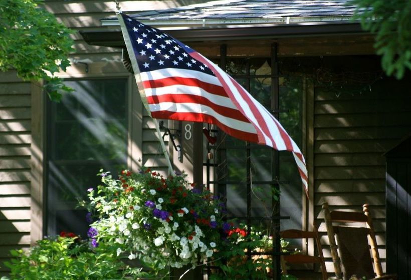 مبيت وإفطار Roseledge Country Inn & Farm Shoppe