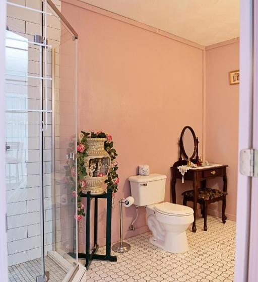 Berry Patch Bed And Breakfast