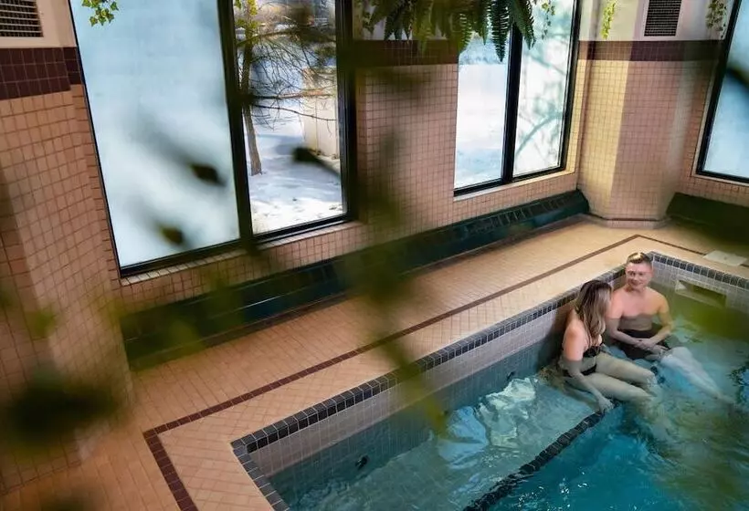 Clearwater Hotel Ltd