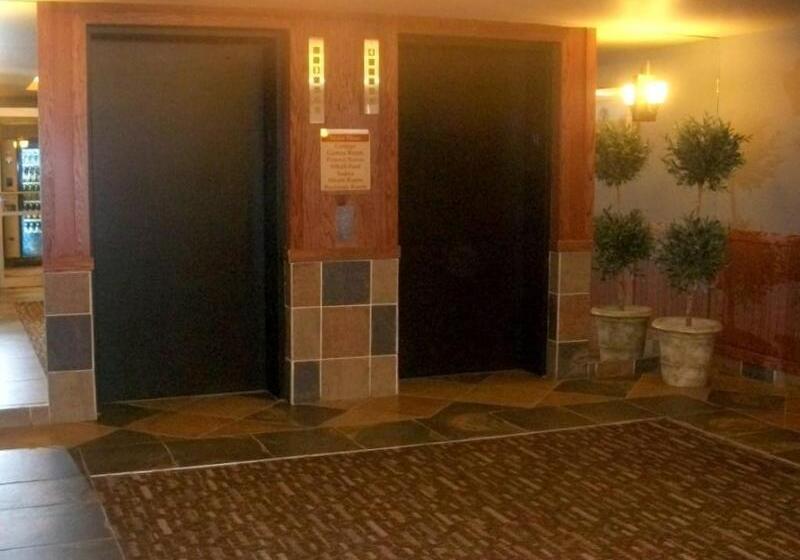 Clearwater Hotel Ltd