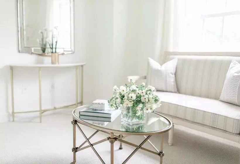 住宿加早餐  Fairville Inn