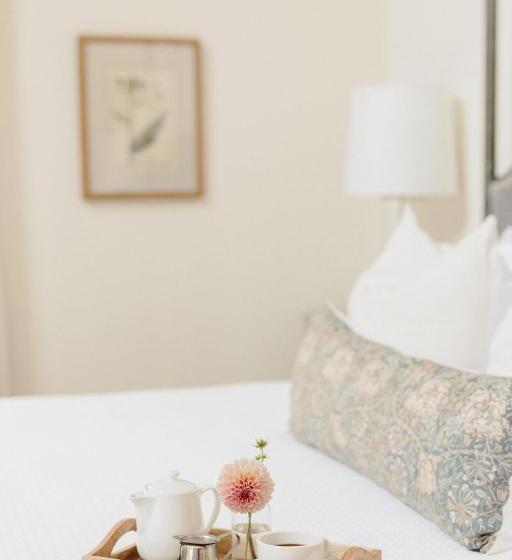 민박 Fairville Inn