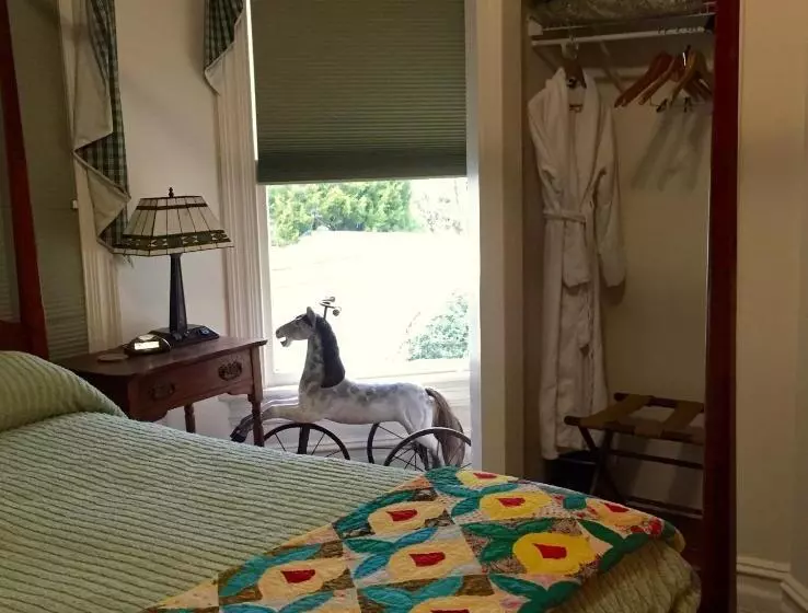 Hanna House Bed & Breakfast