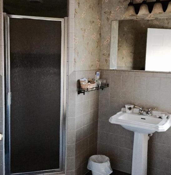 Hanna House Bed & Breakfast