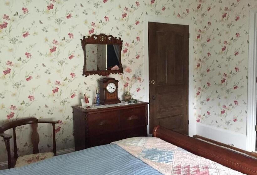 Hanna House Bed & Breakfast