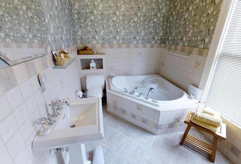 Hanna House Bed & Breakfast