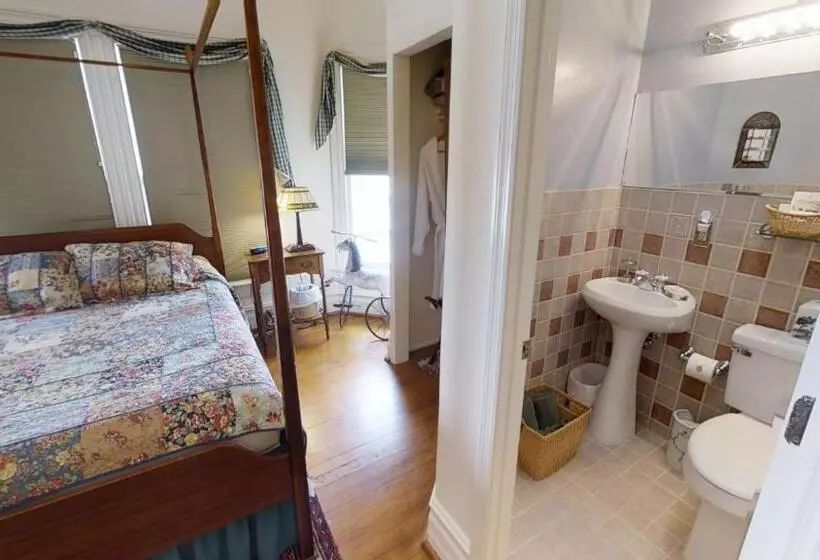 Hanna House Bed & Breakfast