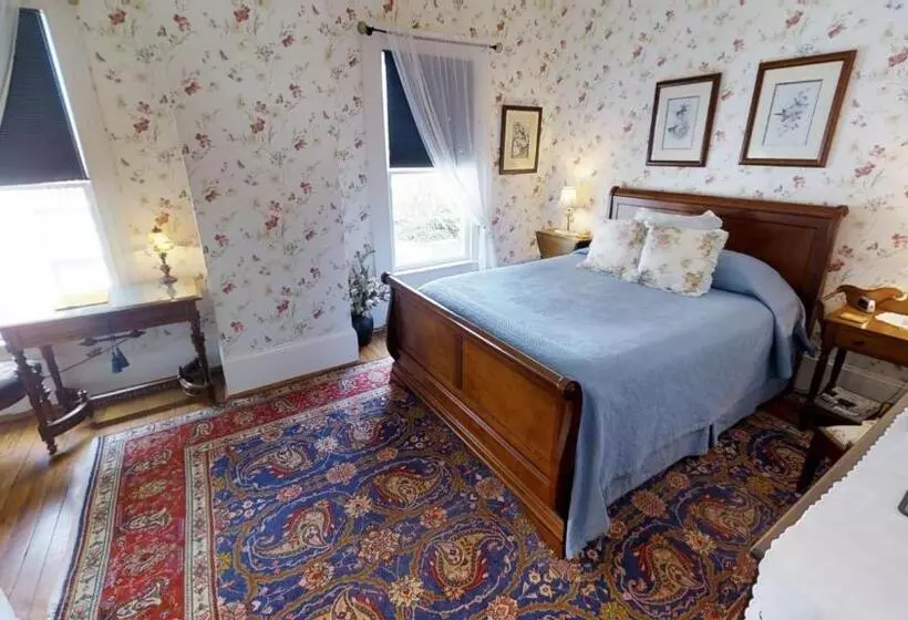 Hanna House Bed & Breakfast
