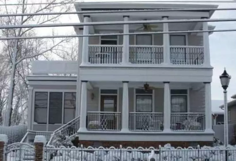 Haynes Bed And Breakfast