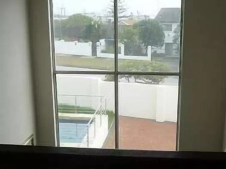 هتل Aristotle Guest House