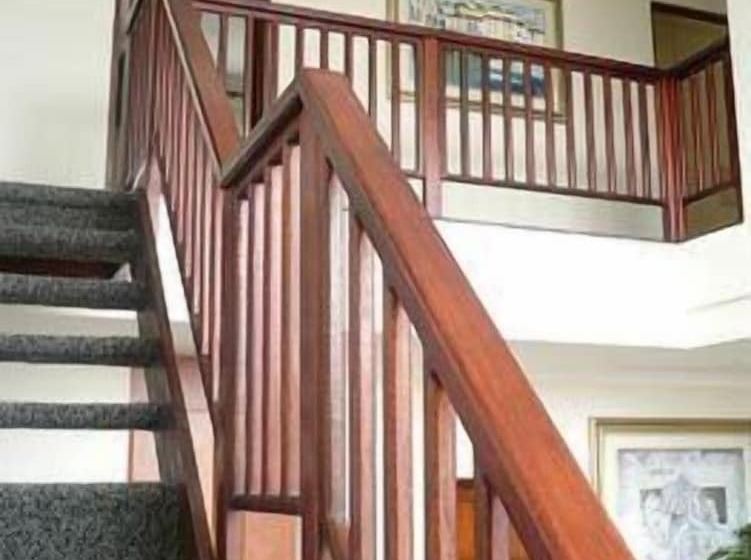 בית מלון כפרי Aristotle Guest House