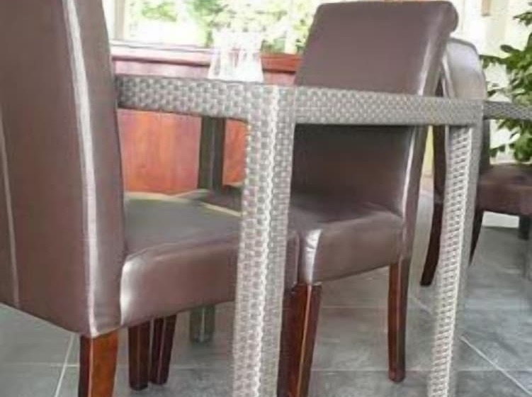 בית מלון כפרי Aristotle Guest House