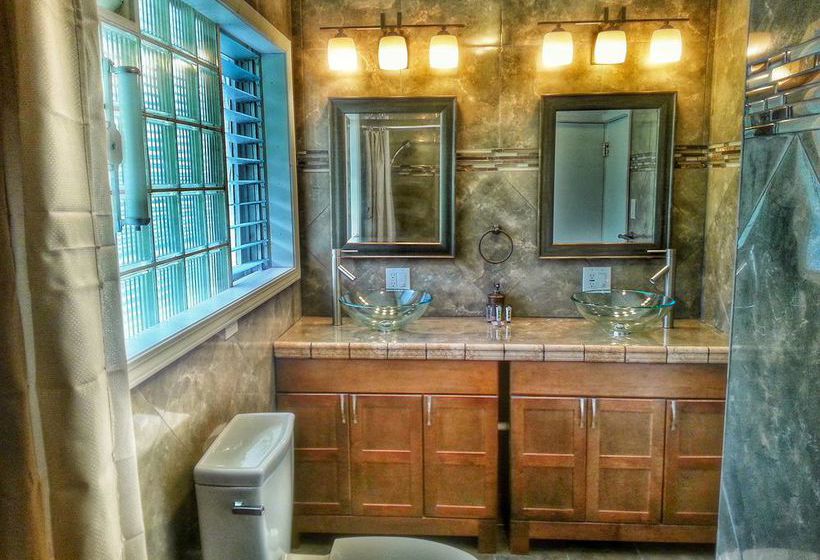 فندق Hilltop Legacy Vacation Home