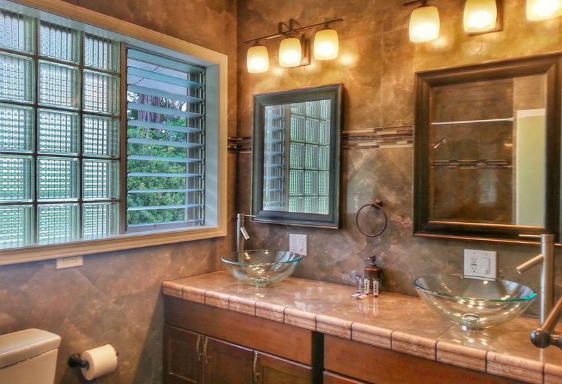 فندق Hilltop Legacy Vacation Home