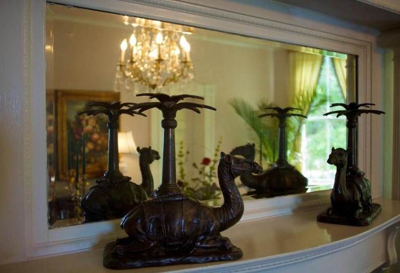 فندق Lookaway Inn