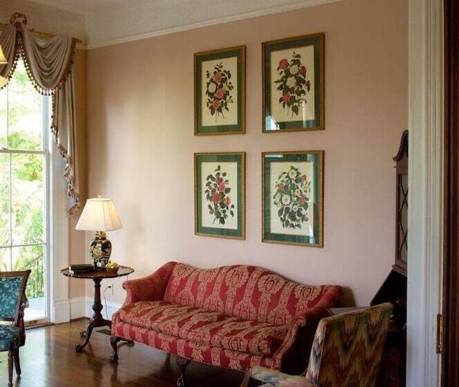 فندق Lookaway Inn