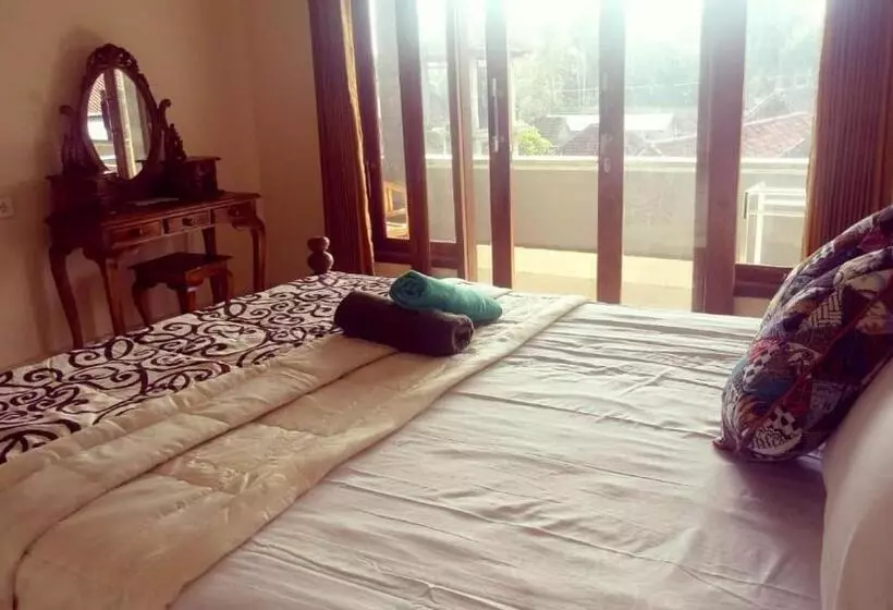 فندق Pondok Ayu Homestay