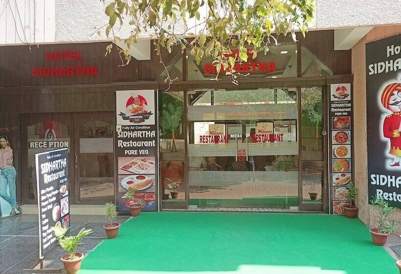 酒店 Sidhartha Walking Distance From Tajmahal