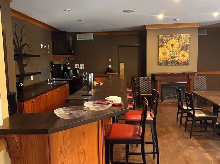 Hotelli Stone Willow Inn