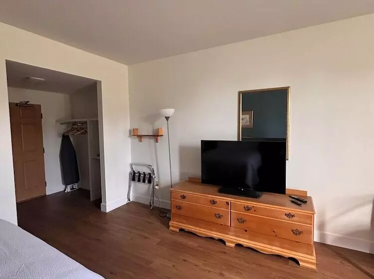 Hotelli Stone Willow Inn