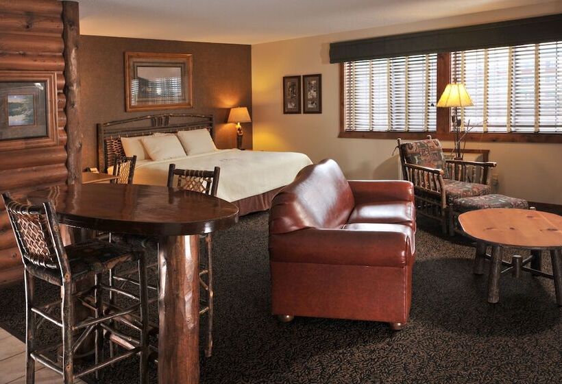 Cedar Creek Hotel Wausau   Rothschild