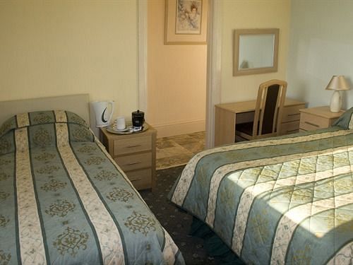 هتل The New Beehive Inn