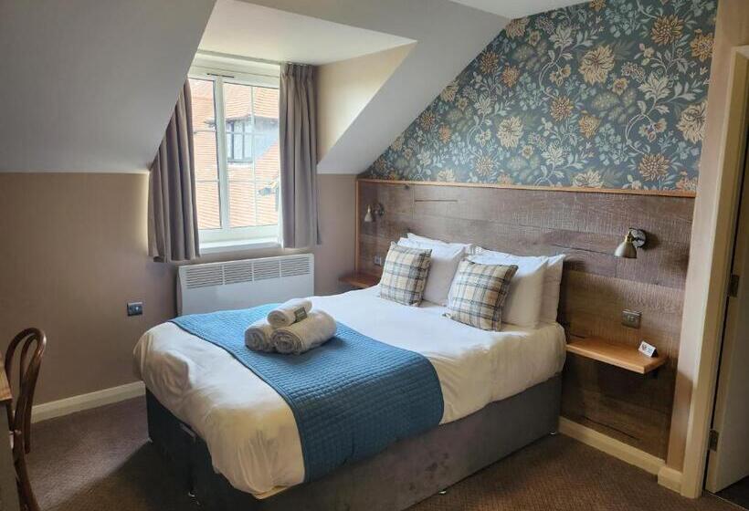 فندق The Oak Baginton