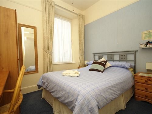 ペンション Harcourt