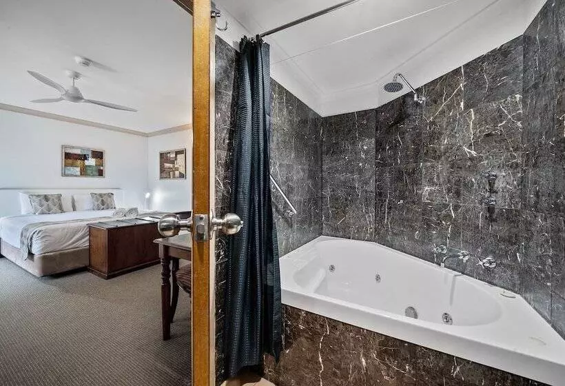 بنسيون Oasis Inn Ulladulla