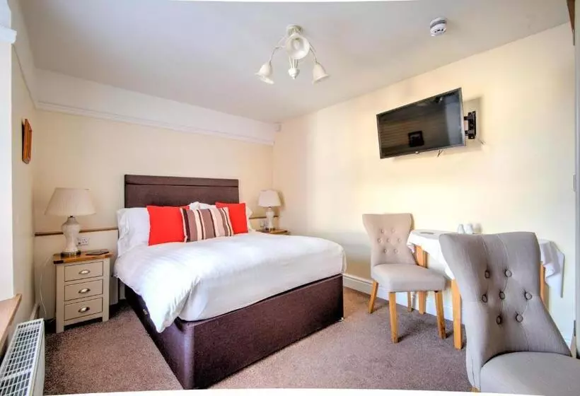 פנסיון Potters Mooring