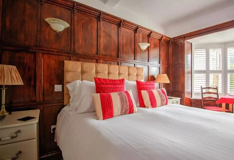 פנסיון Potters Mooring