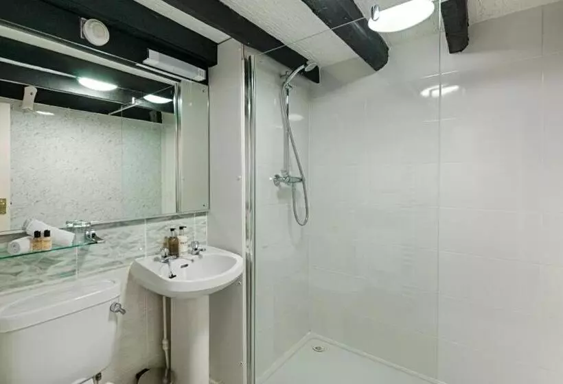 פנסיון Potters Mooring