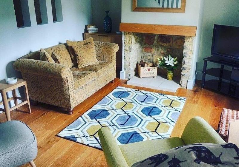 膳宿费 The Lansdowne