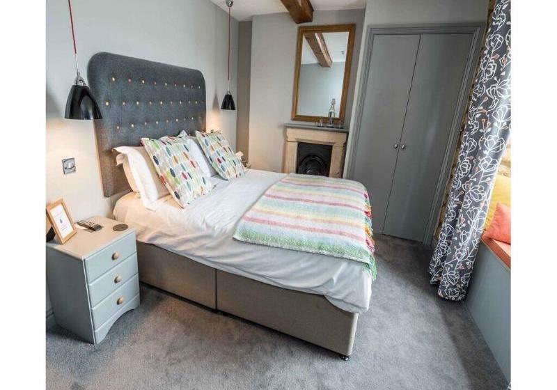 膳宿费 The Lansdowne