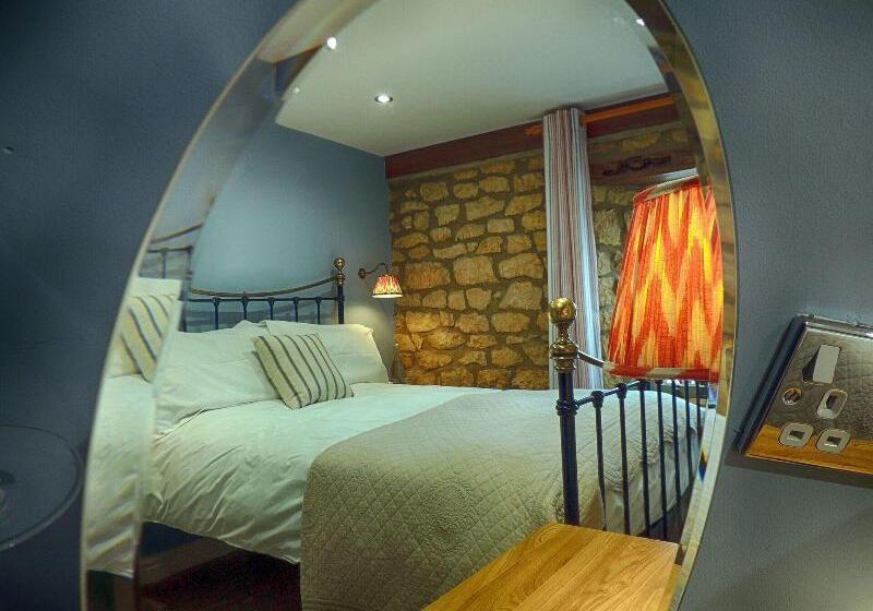 膳宿费 The Lansdowne