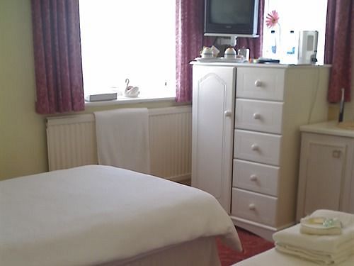 بنسيون The Swan Guest House