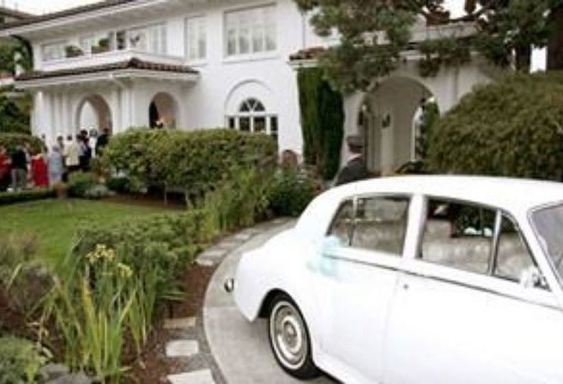 住宿加早餐  The Villa