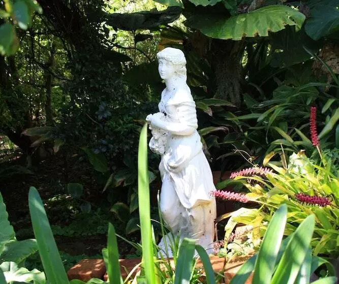 Villa Della Rosa Bed & Breakfast