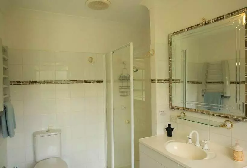 Villa Della Rosa Bed & Breakfast