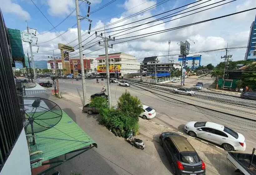 هاستل Phakdee Place