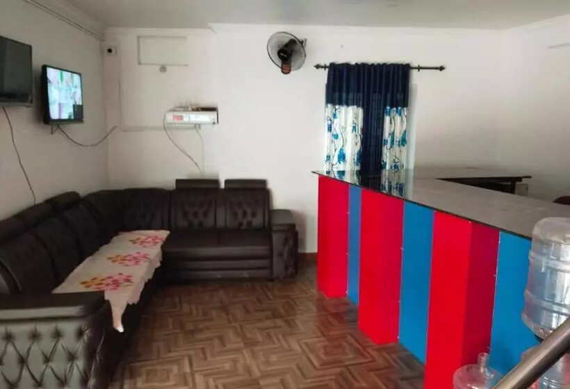 ホテル Capital O Yayaz Resorts