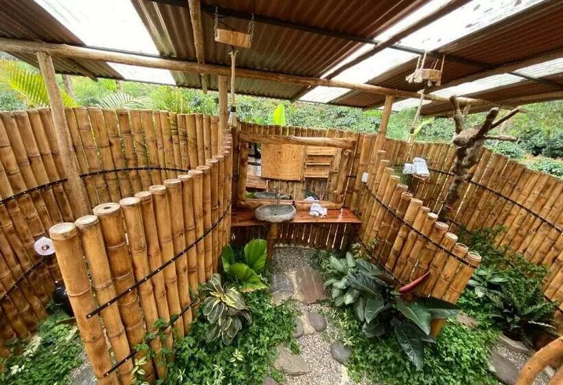 ホテル Glamping Cave